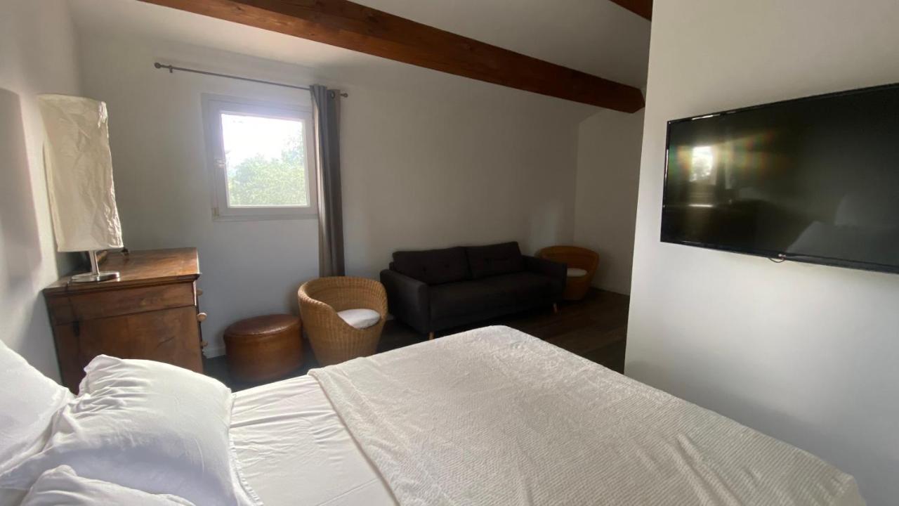 Bed and Breakfast Les Magnolias Марсель Экстерьер фото